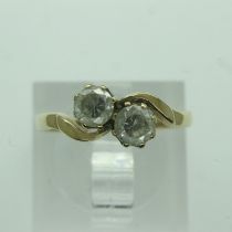 9ct gold ring set with cubic zirconia, size J, 1.6g. UK P&P Group 0 (£6+VAT for the first lot and £