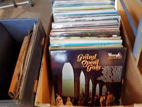 Box of classical LPs to include a small quantity of 78s. Not available for in-house P&P