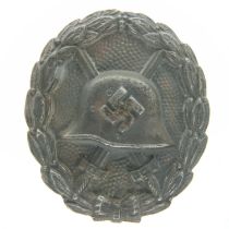 German WWII wound badge in bronze. UK P&P Group 1 (£16+VAT for the first lot and £2+VAT for