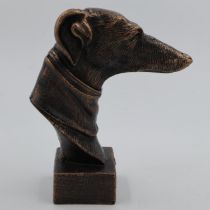 Bronzed cast iron bust of a Greyhound. H: 23cm. UK P&P Group 2 (£20+VAT for the first lot and £4+VAT