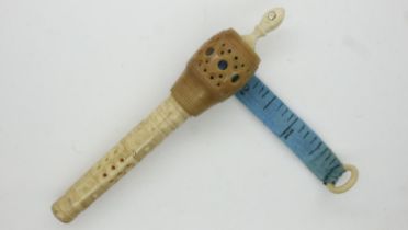 Carved tape measure with a Stanhope of the Crystal Palace Exhibition. UK P&P Group 1 (£16+VAT for