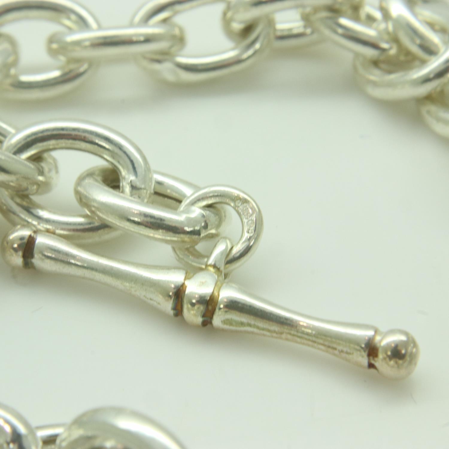 Silver T-bar necklace, L: 44 cm, 39g. UK P&P Group 0 (£6+VAT for the first lot and £1+VAT for - Image 2 of 2