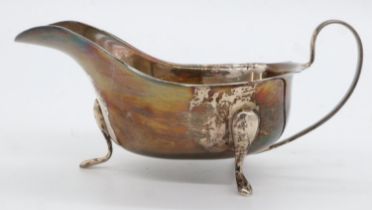 Hallmarked silver sauce boat, Sheffield assay, maker Edward Viner, 191g, L: 18cm. UK P&P Group 2 (£