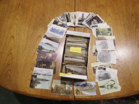 Collection of vintage postcards. UK P&P Group 2 (£20+VAT for the first lot and £4+VAT for subsequent