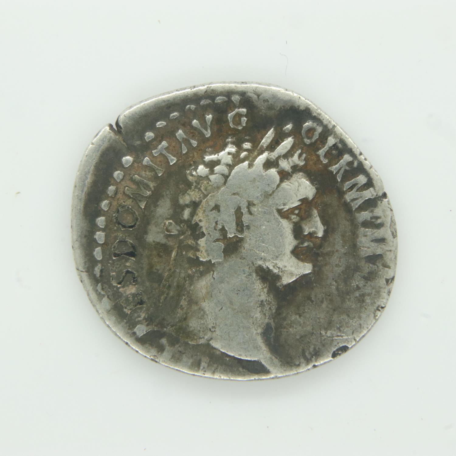 Roman Denarius of emperor Domitian 92-93 AD showing goddess of wisdom Minerva. UK P&P Group 0 (£6+ - Image 2 of 2