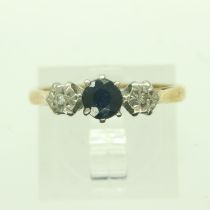 18ct gold sapphire and diamond set ring, size M, 3.0g. UK P&P Group 0 (£6+VAT for the first lot