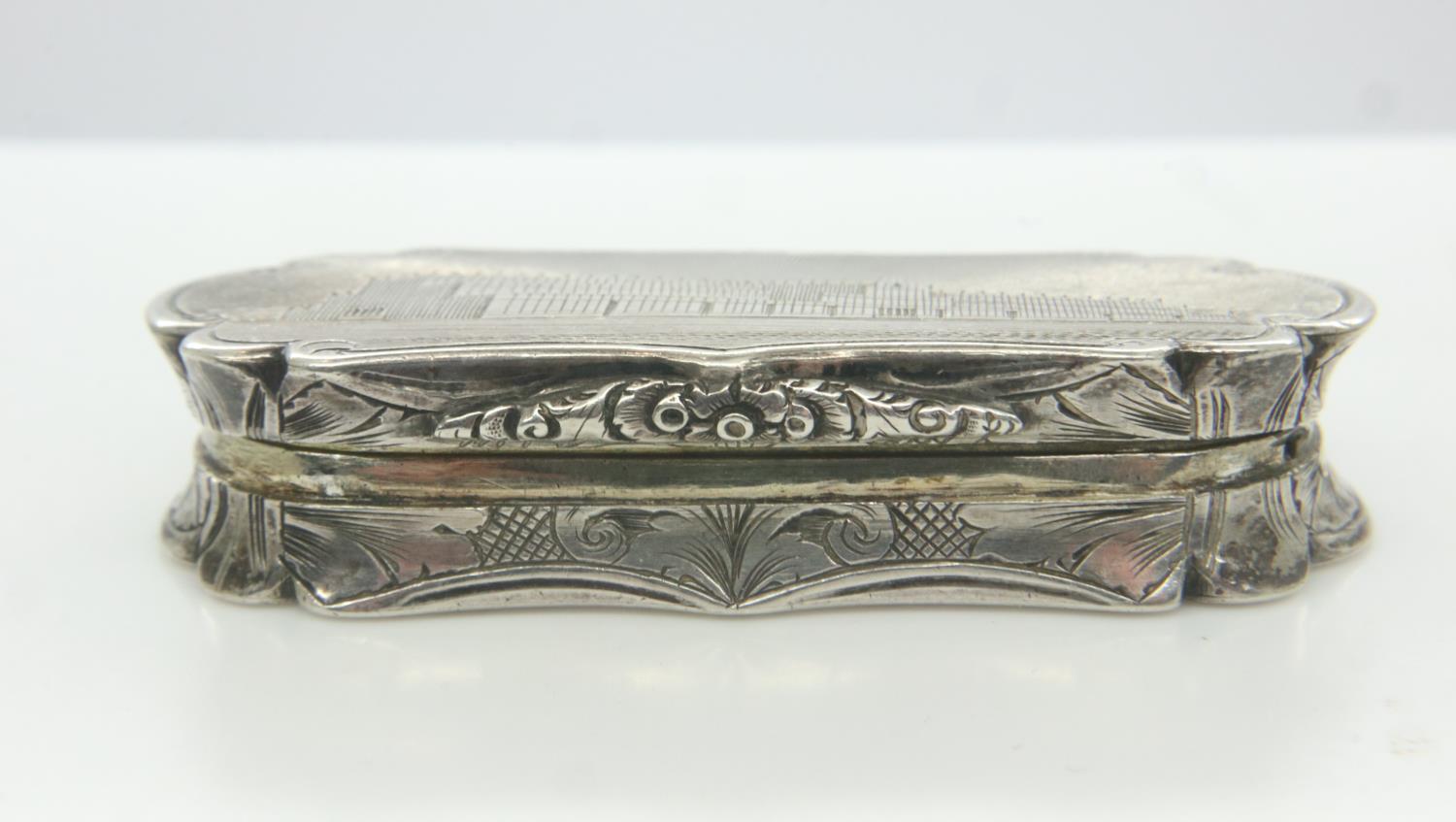 Nathaniel Mills hallmarked silver vinaigrette featuring Crystal Palace with inscription A Present - Image 2 of 4