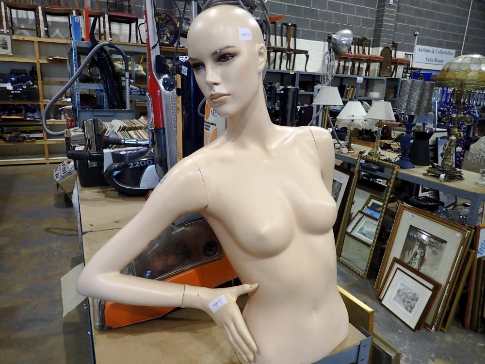 Female half mannequin, H: 70 cm. Not available for in-house P&P