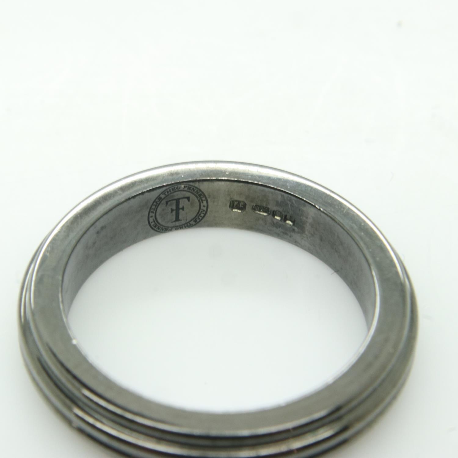 Theo Fennell oxidized silver band, size K. UK P&P Group 0 (£6+VAT for the first lot and £1+VAT for - Image 3 of 3