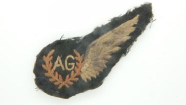 WWII British RAF Air Gunners Brevet Badge. Removed from a uniform. UK P&P Group 2 (£20+VAT for the