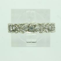 9ct white gold stone set eternity ring, size N, 3.0g. UK P&P Group 0 (£6+VAT for the first lot