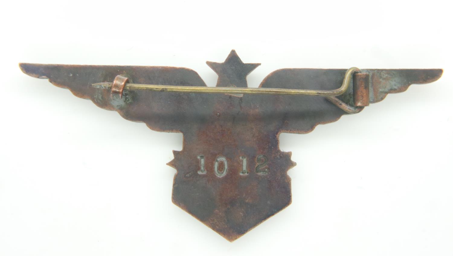 WWII Free French Airforce Badge with serial no on the rear, UK P&P Group 2 (£20+VAT for the first - Bild 2 aus 2