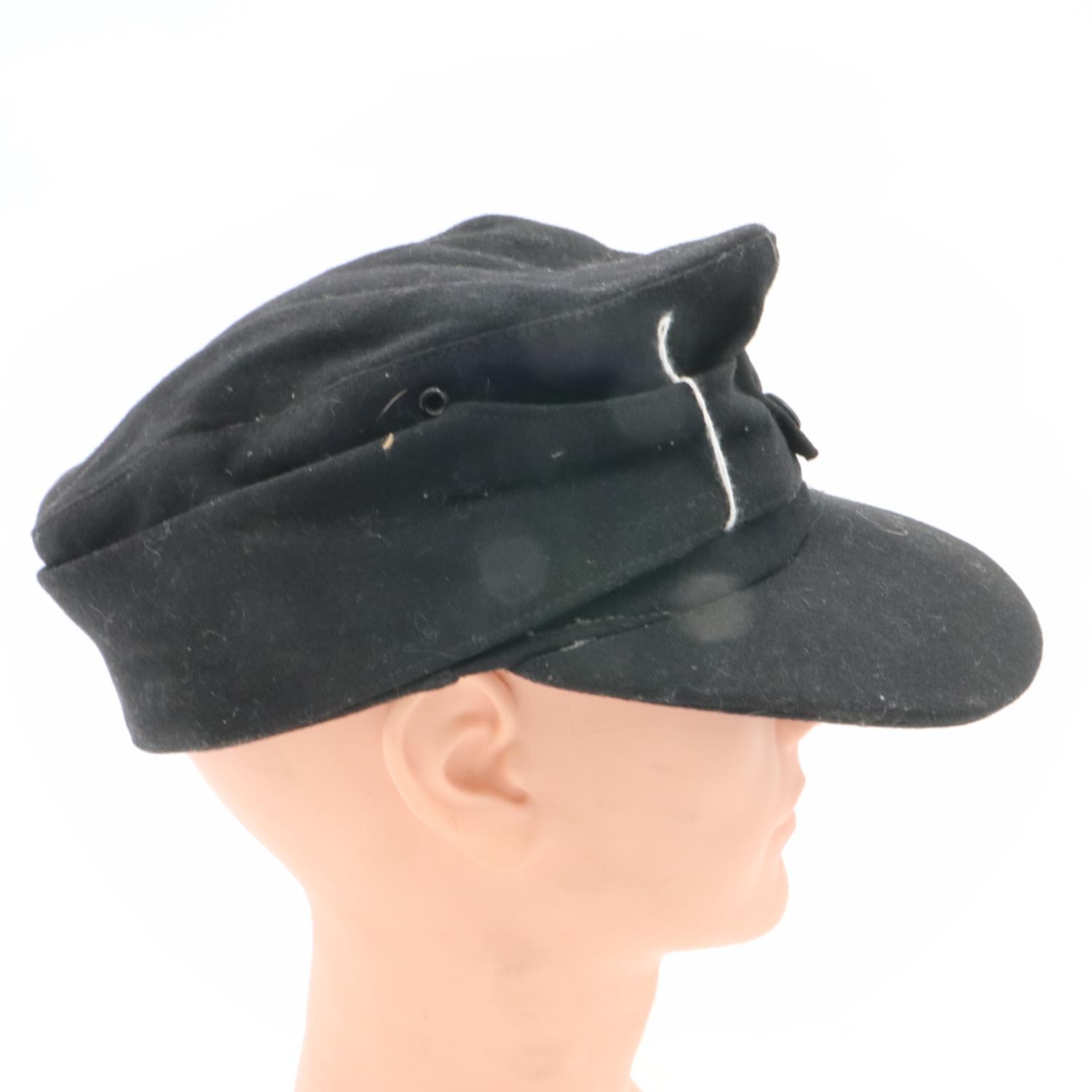 WWII German Panzer Enlisted Mans/Nco’s M43 Cap. The insignia has been removed which means the - Image 2 of 3