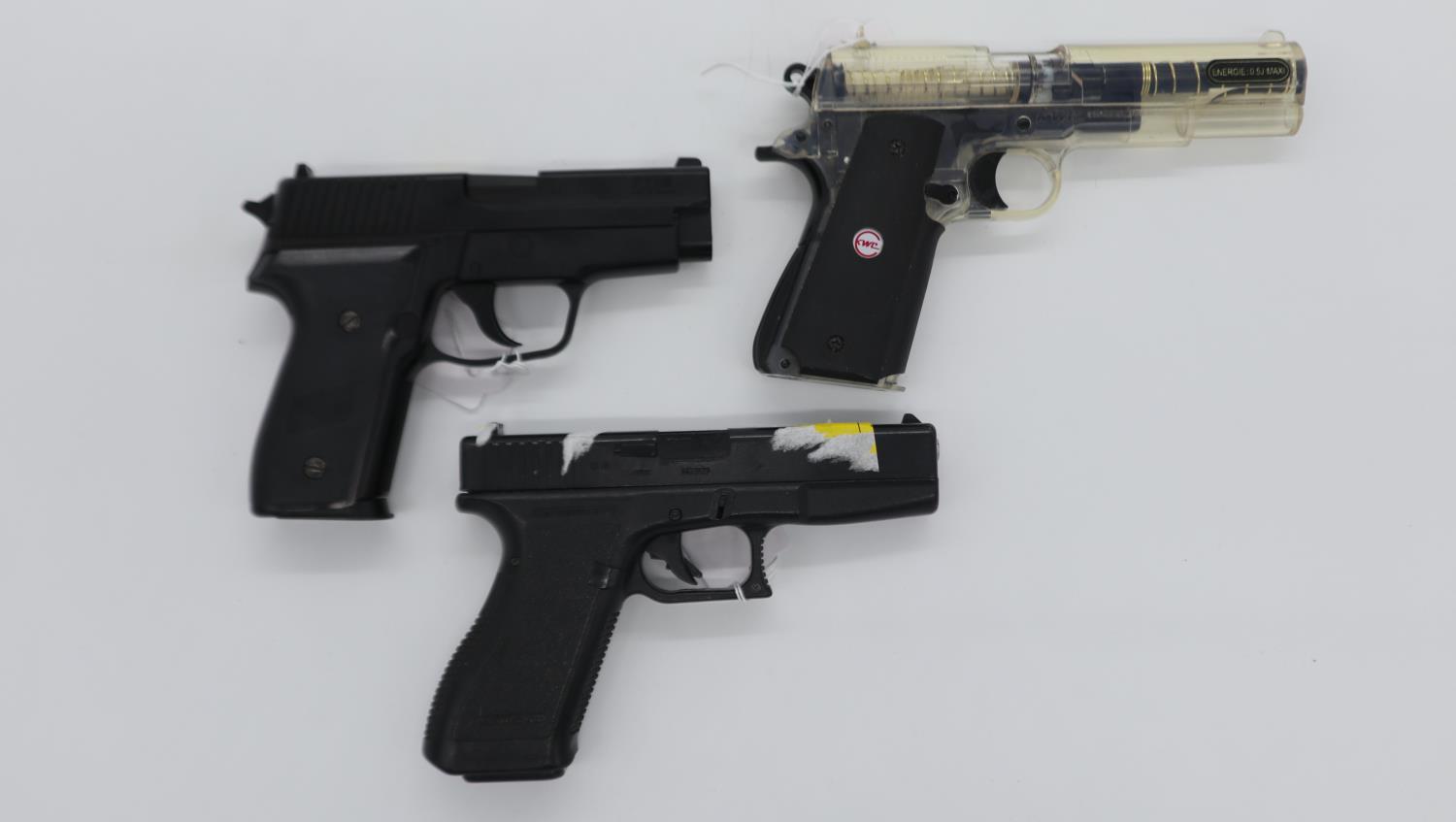 Three spring powered airsoft pistols KWC, Tokyo Marui and a Sig Sauer P228. UK P&P Group 2 (£20+ - Bild 2 aus 2