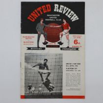 George Best signed Manchester United programme, April 1966. UK P&P Group 1 (£16+VAT for the first