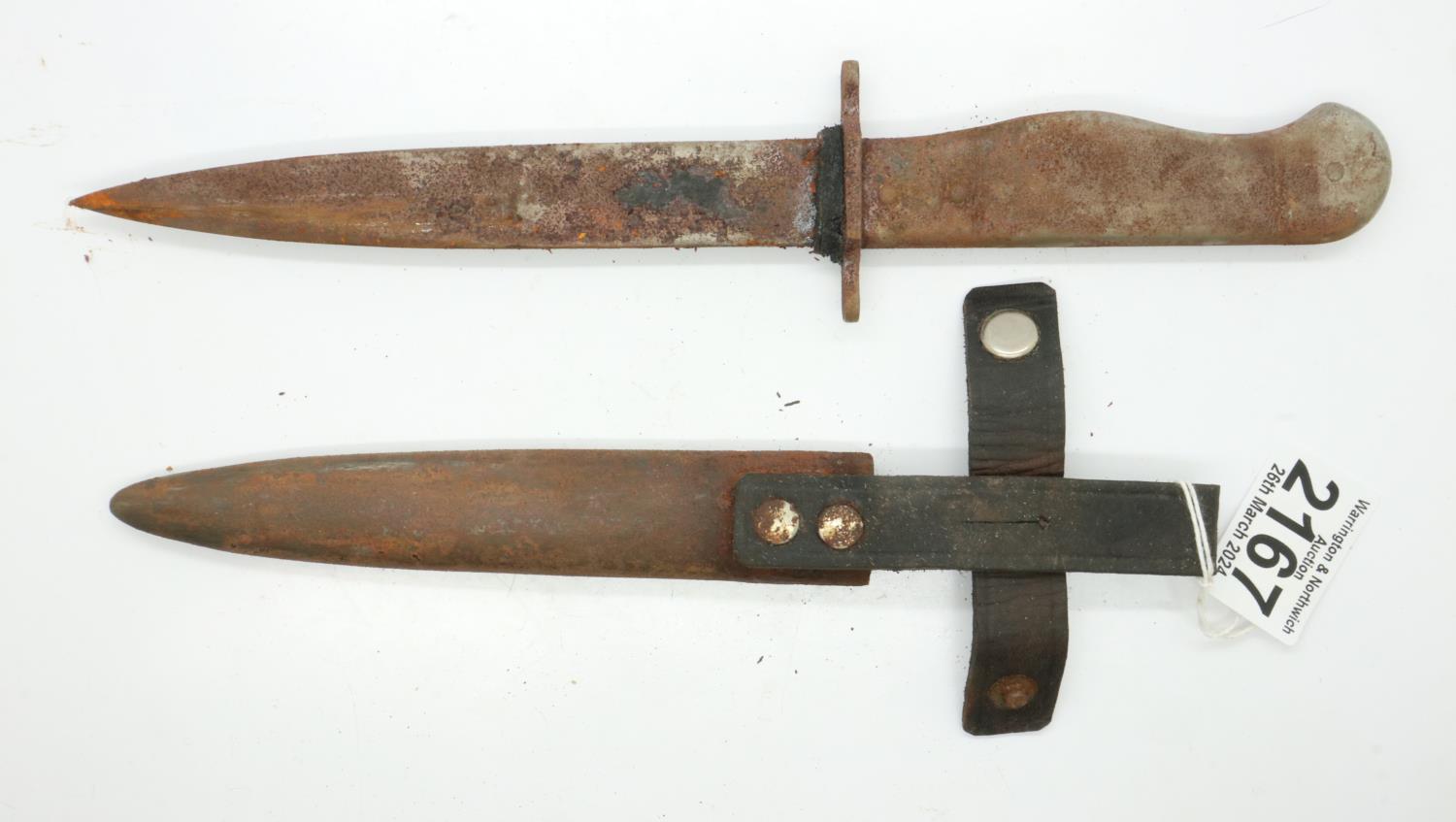 WWI Imperial German Metal Handle Trench Knife. Marked G.E.S Gesch. UK P&P Group 1 (£16+VAT for the - Image 2 of 2