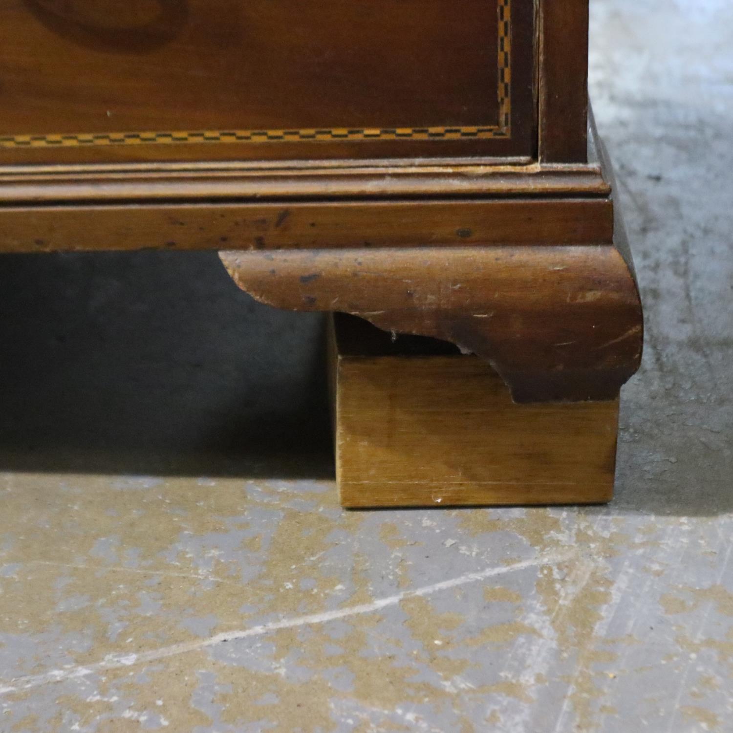 Georgian walnut secrétaire bookcase of diminutive proportions, the top faux-drawer fitted with - Image 4 of 8