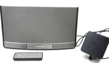 Bose SoundDock portable digital music system with remote control & battery. All electrical items