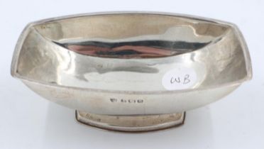 Hallmarked silver dish, Birmingham assay, L: 11 cm, 71g. UK P&P Group 2 (£20+VAT for the first lot