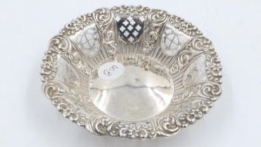 Hallmarked silver pierced round dish, Birmingham assay, D: 12 cm, 35g. UK P&P Group 2 (£20+VAT for