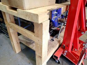 Work bench with record 52 bench vice, 6 ft x 2 ft. Not available for in-house P&P