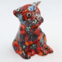 Anita Harris sitting dog, signed in gold, no cracks or chips, H: 16 cm. UK P&P Group 2 (£20+VAT