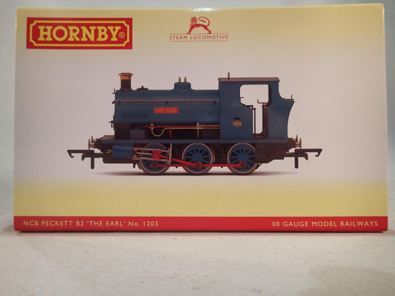 Hornby R3870, Peckett, The Earl, N.C.B blue/red, 1203, near mint condition, storage wear to box.