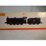 Hornby R3542, Q6 class, 63427, black, early crest, near mint condition, storage wear to box. UK P&