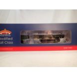 Bachmann 31-786, Hall class, 6998, Burton Agnes Hall, green, late crest, near mint condition,