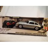 James Bond Skyfall Aston Martin DB5, radio control, approximately 28 cm, appears as new, unused.