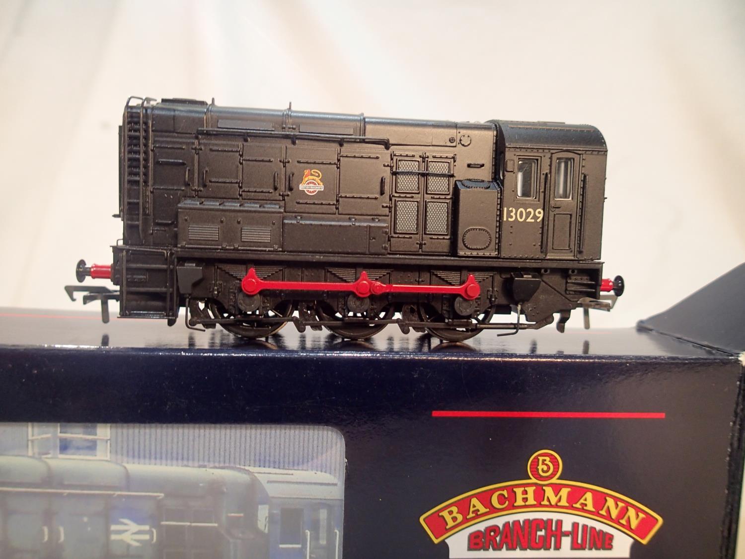 Bachmann 32-110, class 08 diesel, 13029, black, early crest, near mint condition, storage wear to