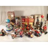 Nineteen clockwork tinplate toys, all modern China, six boxed, mostly very good condition. UK P&P