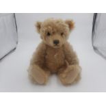 Steiff Classic 1905 replica mohair bear, with tags, 50cm H. UK P&P Group 2 (£20+VAT for the first