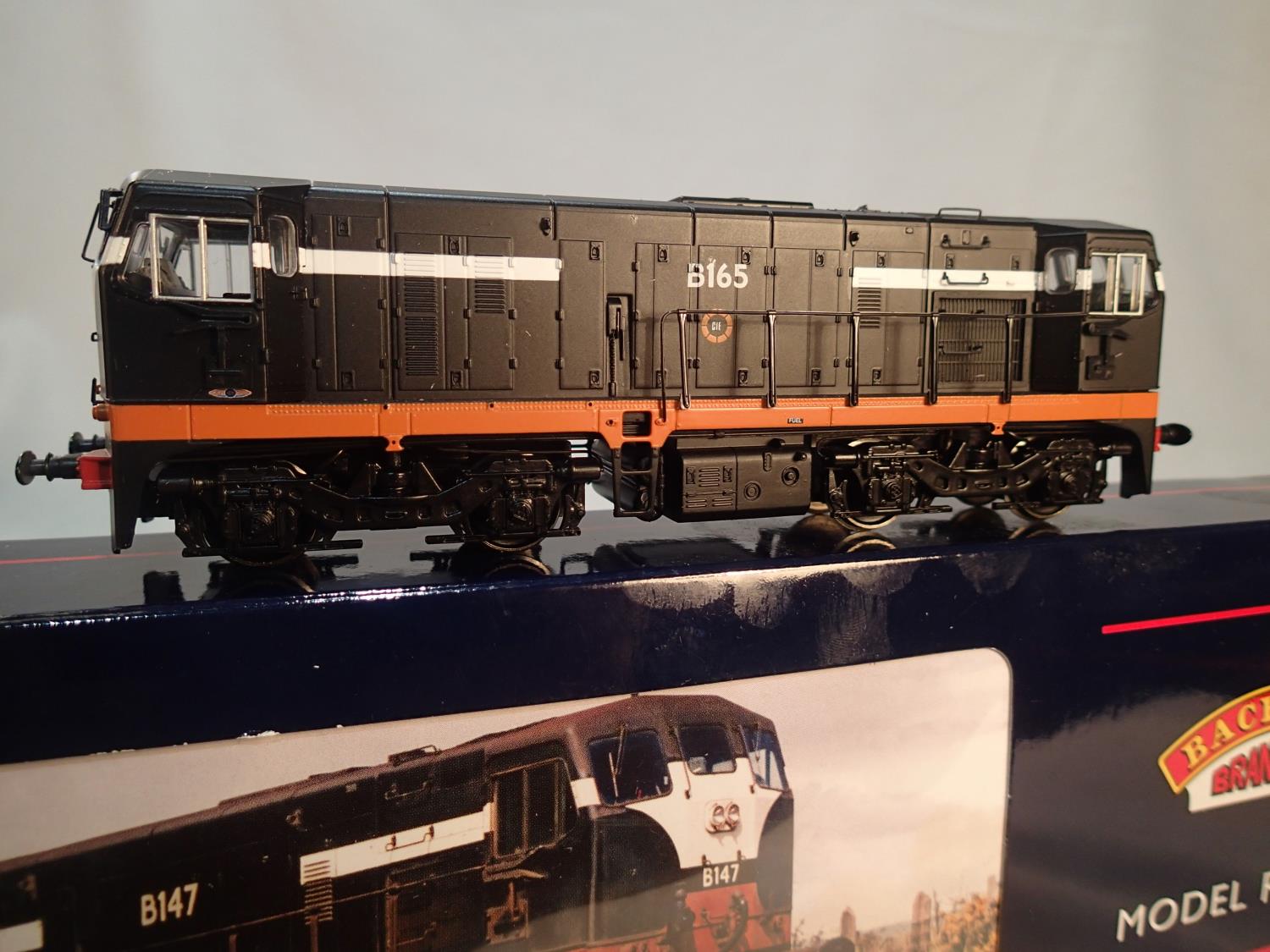 Bachmann/Murphy Models MM0165, class 141, CIE black, B165, damage to handrails etc, otherwise