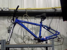 Specialized Rock Hopper mountain bike frame with gears and brakes. Not available for in-house P&P