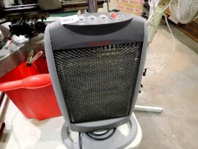 Benross halogen heater 1200W. All electrical items in this lot have been PAT tested for safety and
