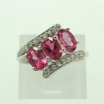 9ct white gold, tourmaline and diamond ring, size J, 2.7g. UK P&P Group 0 (£6+VAT for the first