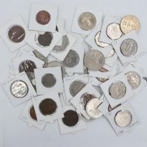 Mixed coins in flips with some crown issues. UK P&P Group 1 (£16+VAT for the first lot and £2+VAT