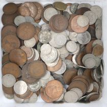 Mixed coins, old world types, including mostly sixpences. UK P&P Group 1 (£16+VAT for the first