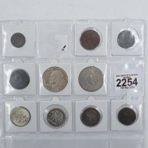 Page of mixed coins, tokens and USA silver. UK P&P Group 1 (£16+VAT for the first lot and £2+VAT for