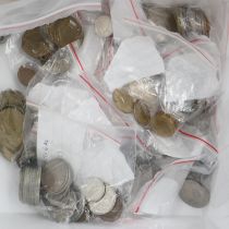 Collection of foreign coins and notes including some silver examples. UK P&P Group 1 (£16+VAT f