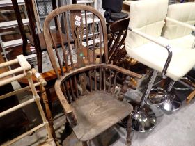 Oak Windsor chair. Not available for in-house P&P