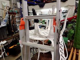 Aluminium ladder, 190cm H. Not available for in-house P&P