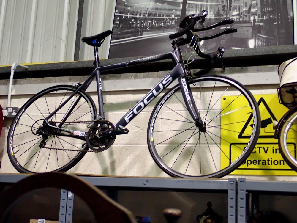 Focus road series bike, 25inch wheels in grey. Not available for in-house P&P