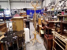 Light wood bentwood hat and coat stand. Not available for in-house P&P
