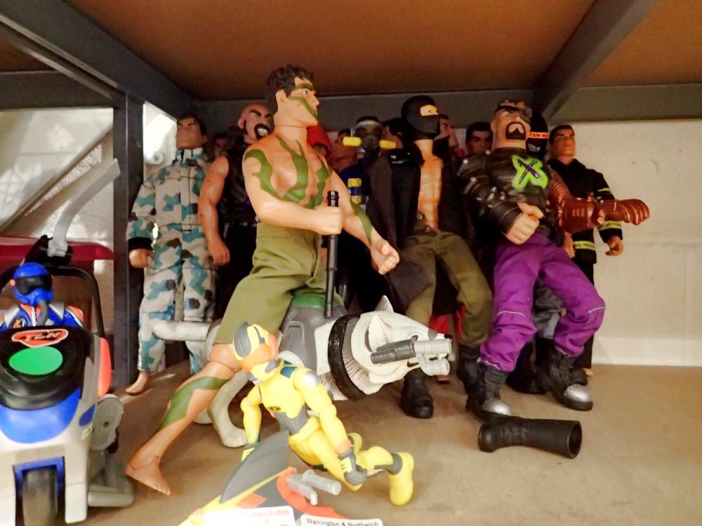 Fourteen modern Action Man figures. Not available for in-house P&P