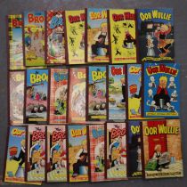 Collection of Oor Wullie and the Broons annuals. UK P&P Group 3 (£30+VAT for the first lot and £8+