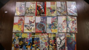 Sixty seven mixed Spiderman comics. UK P&P Group 3 (£30+VAT for the first lot and £8+VAT for