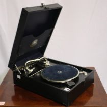 Triumphon cased portable gramophone. UK P&P Group 3 (£30+VAT for the first lot and £8+VAT for