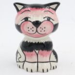Lorna Bailey cat, Mack, H: 13 cm. UK P&P Group 1 (£16+VAT for the first lot and £2+VAT for